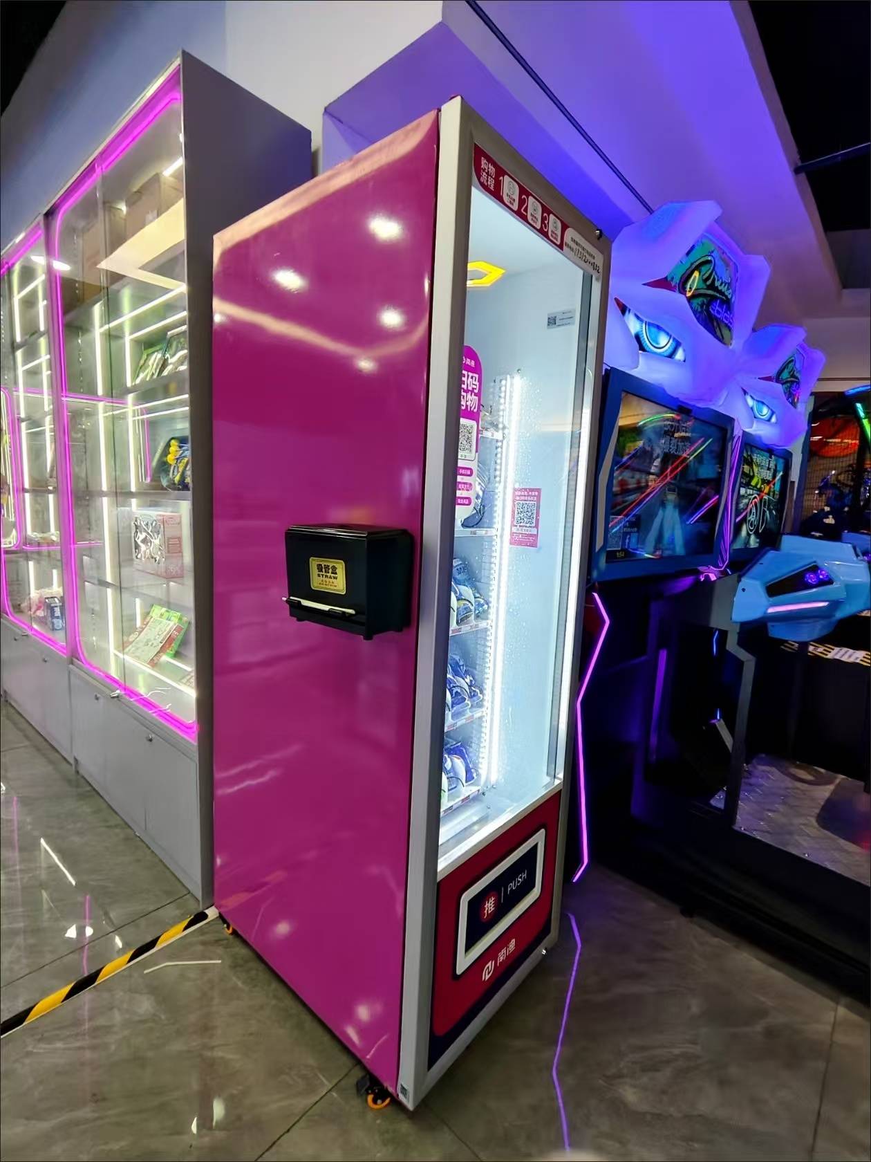 游戏厅里放台南迪售货机 销售额大吗